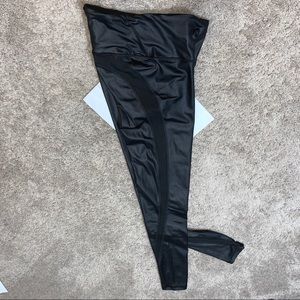 Victoria Sport leggings